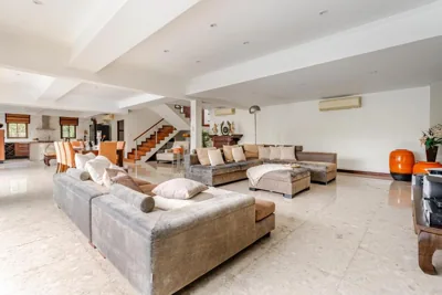 Luxury 4BR Villa with Pool & Ocean Views on Patong – Fotos 11